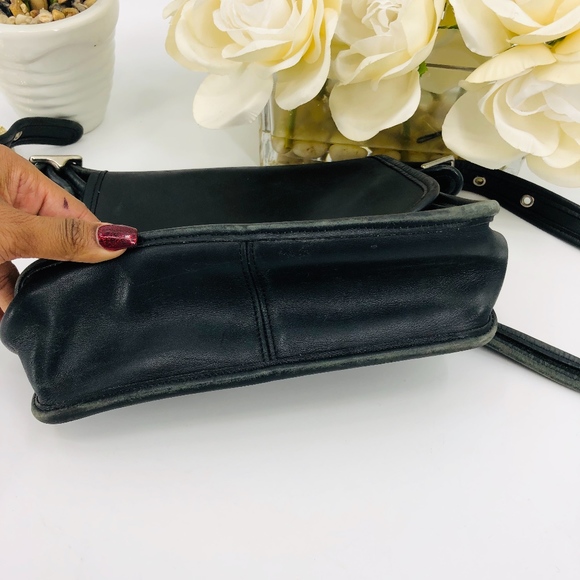 Vintage Coach Fold Over Bag Crossbody Shoulder Bag - Picture 8 of 8